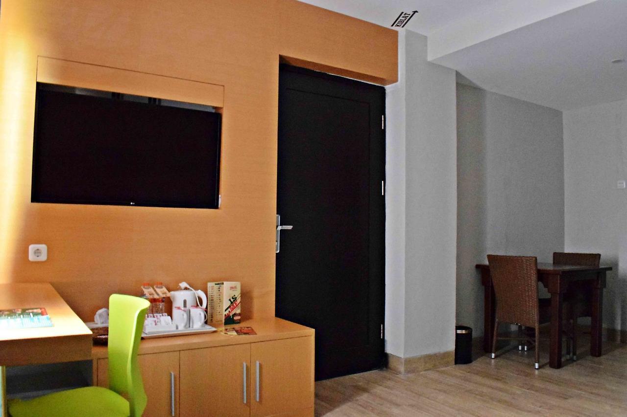 Meotel Purwokerto Kültér fotó