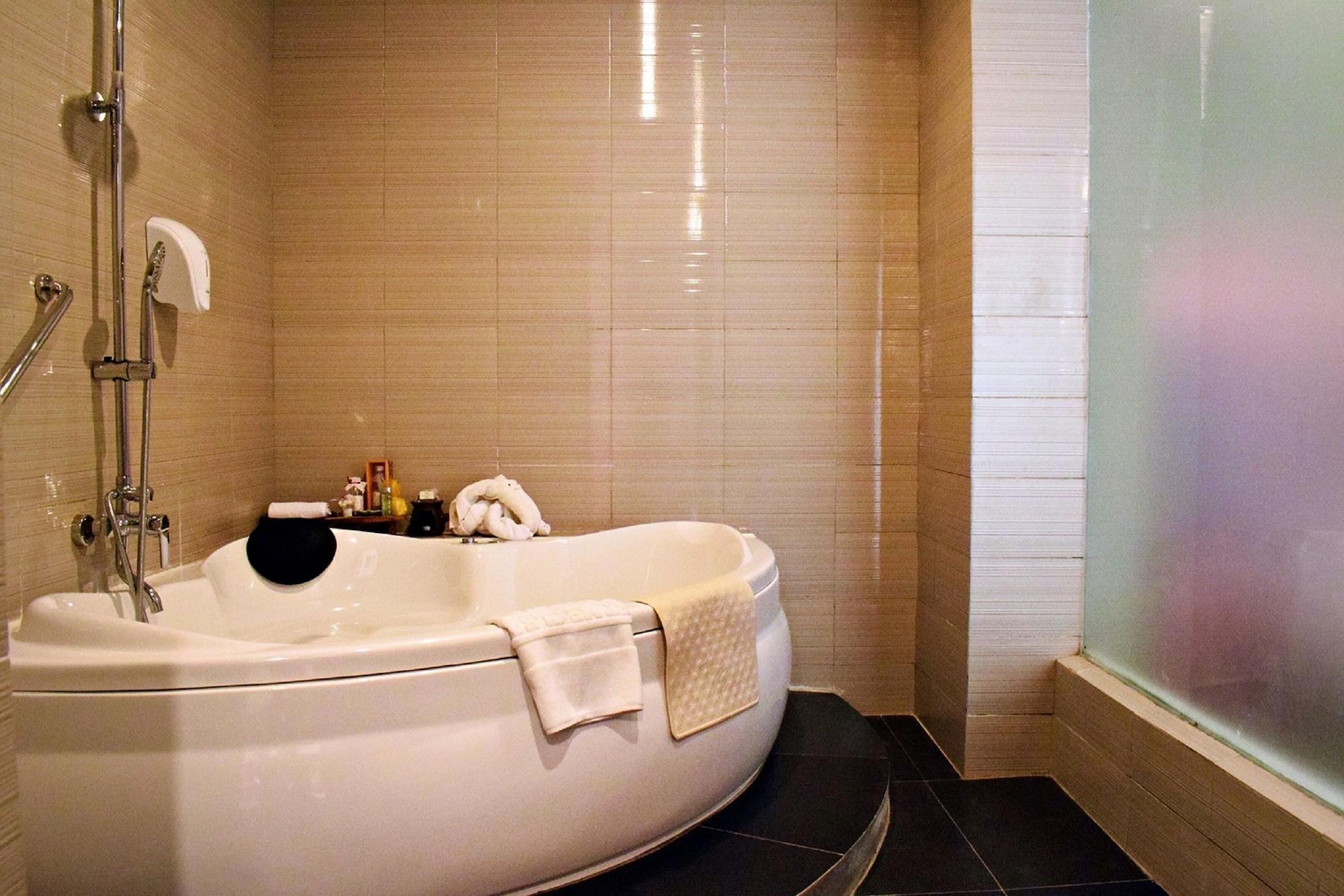 Meotel Purwokerto Kültér fotó