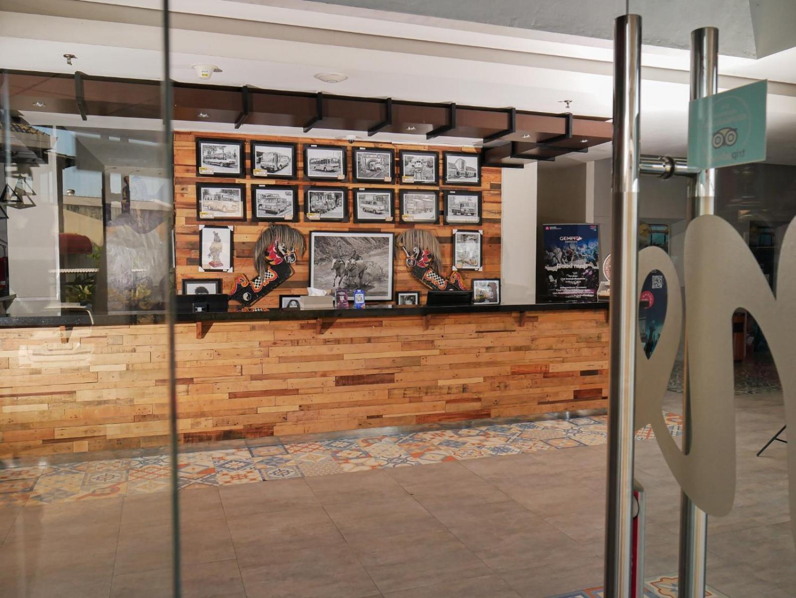 Meotel Purwokerto Kültér fotó