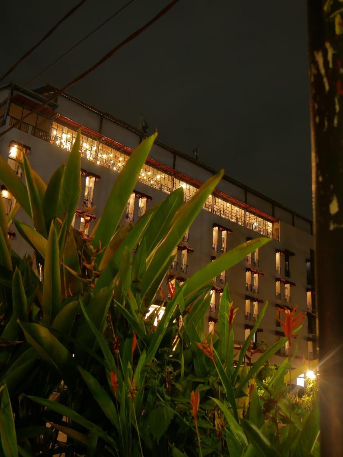 Meotel Purwokerto Kültér fotó