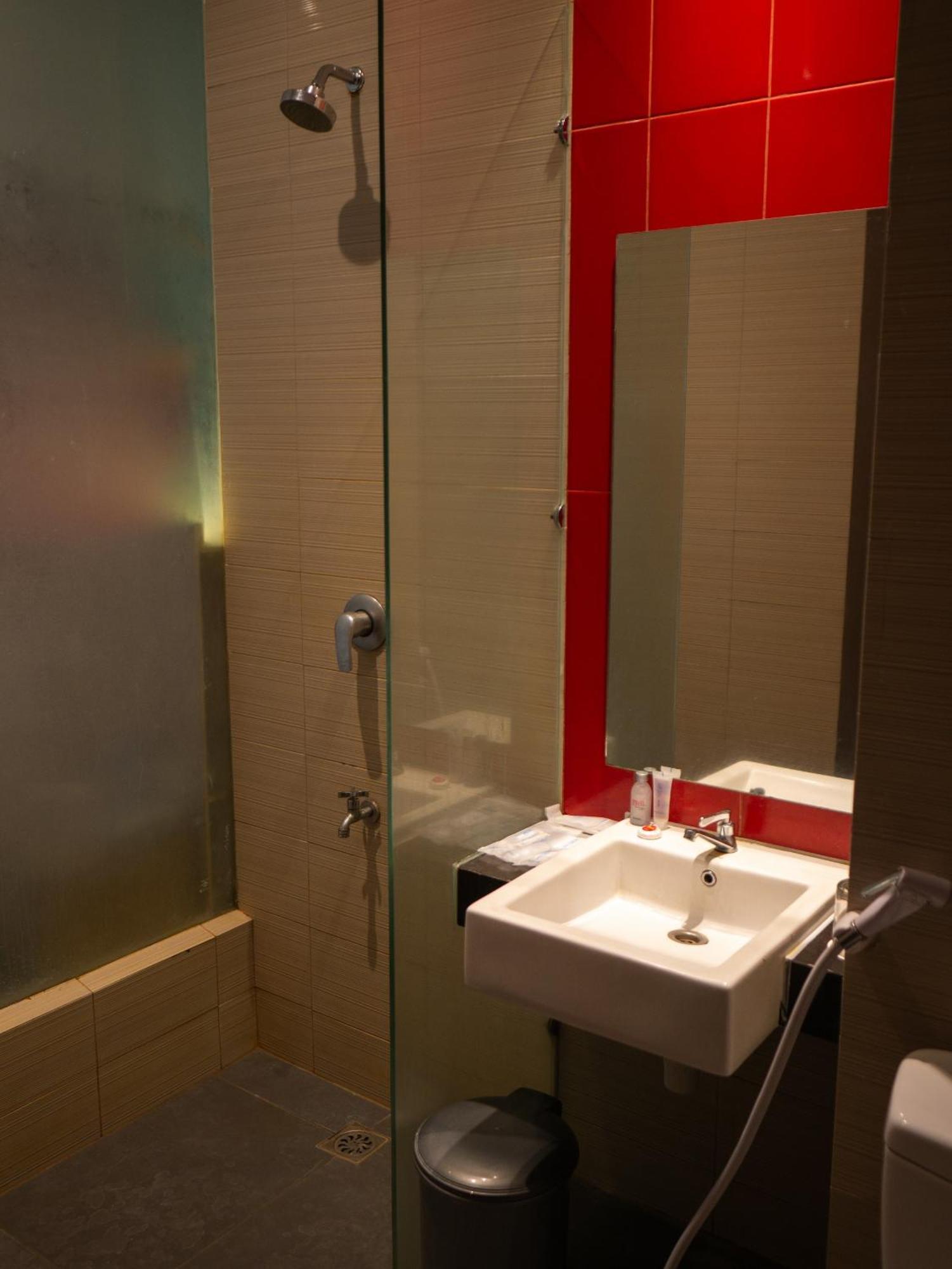 Meotel Purwokerto Kültér fotó